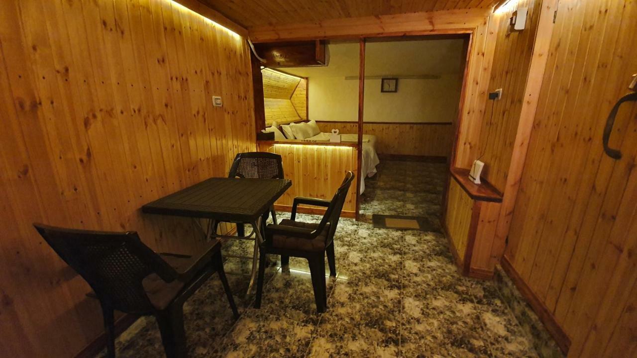 Appartement New Luxurious Modern Studio à Jarash Extérieur photo
