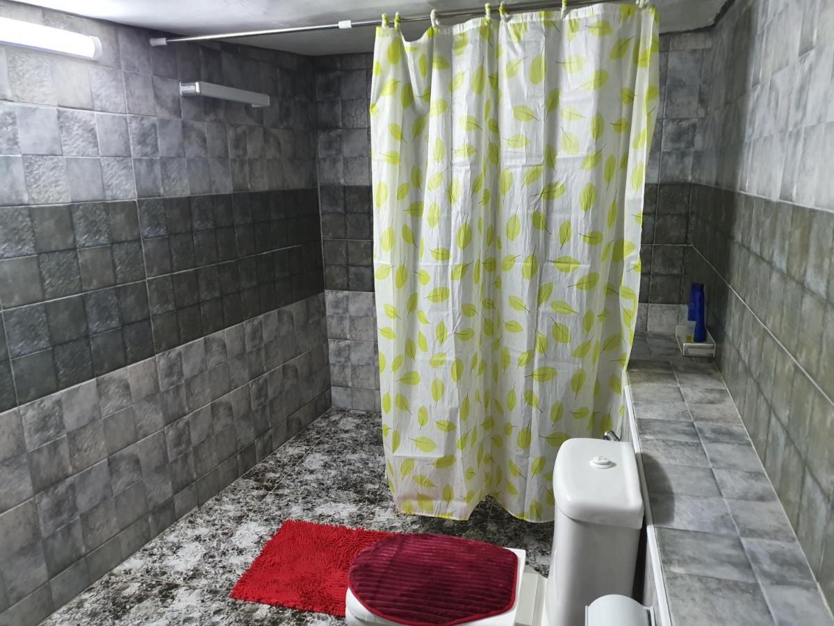 Appartement New Luxurious Modern Studio à Jarash Extérieur photo