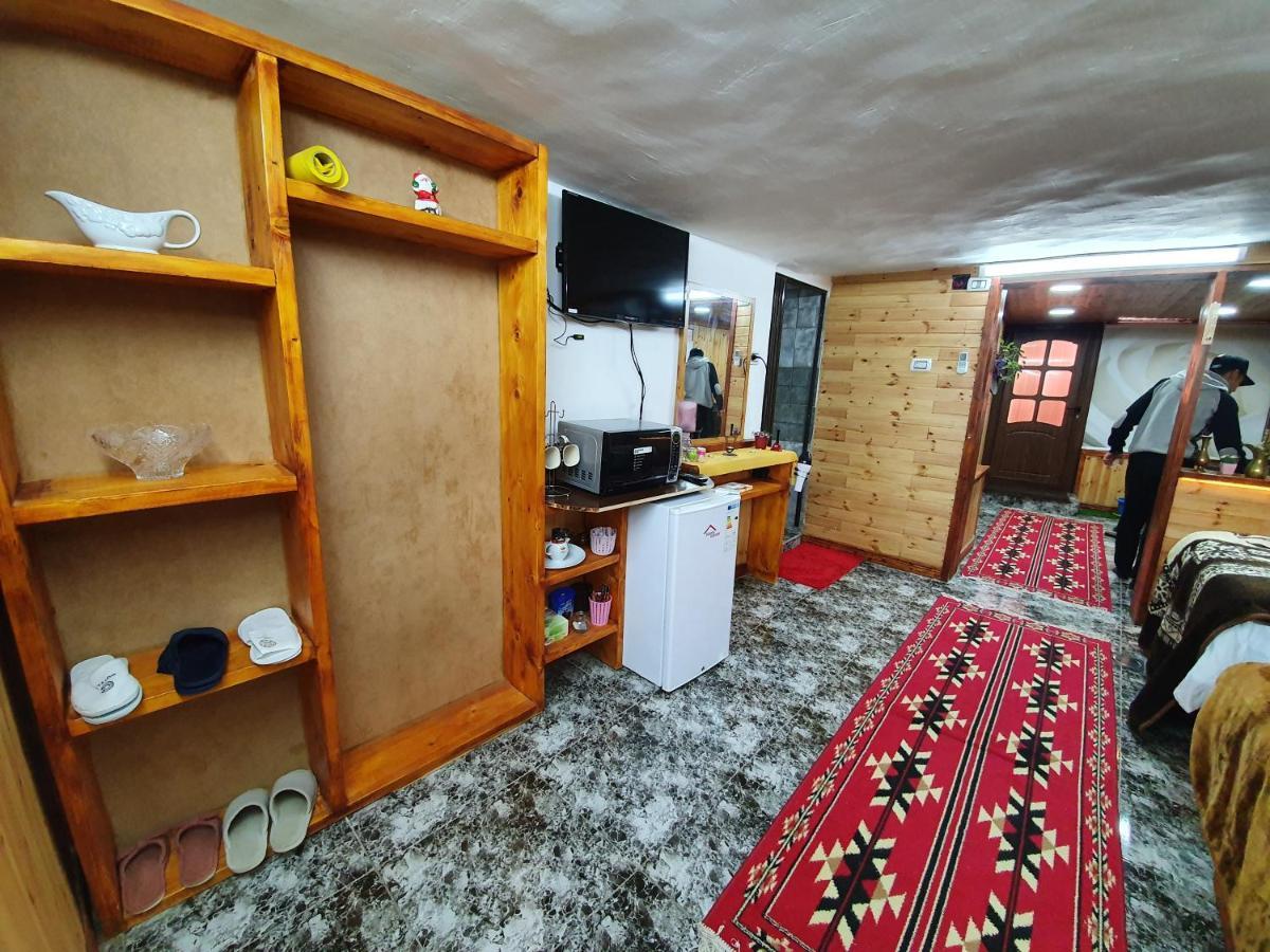 Appartement New Luxurious Modern Studio à Jarash Extérieur photo